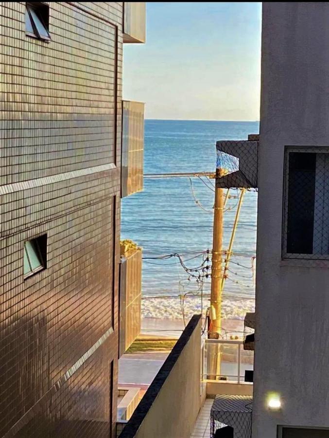 Guarapari - Praia Do Morro Com Vista Para O Mar Esterno foto